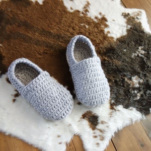 Patrón de pantuflas de crochet: Zapatillas fáciles de hacer en casa (Descargar PDF) imagen 3