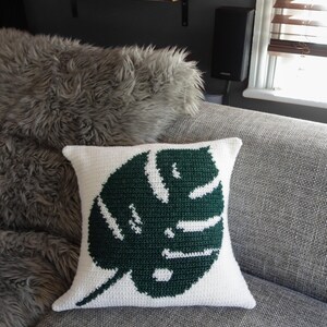 Crochet Monstera Pillow Pattern, Tropical Leaf cushion easy tapestry crochet pattern image 3