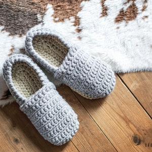 LES CONFOS Pantoufles pour hommes et femmes souliers de maison moderne en laine idée cadeau pour lui papa crochet tricot image 2