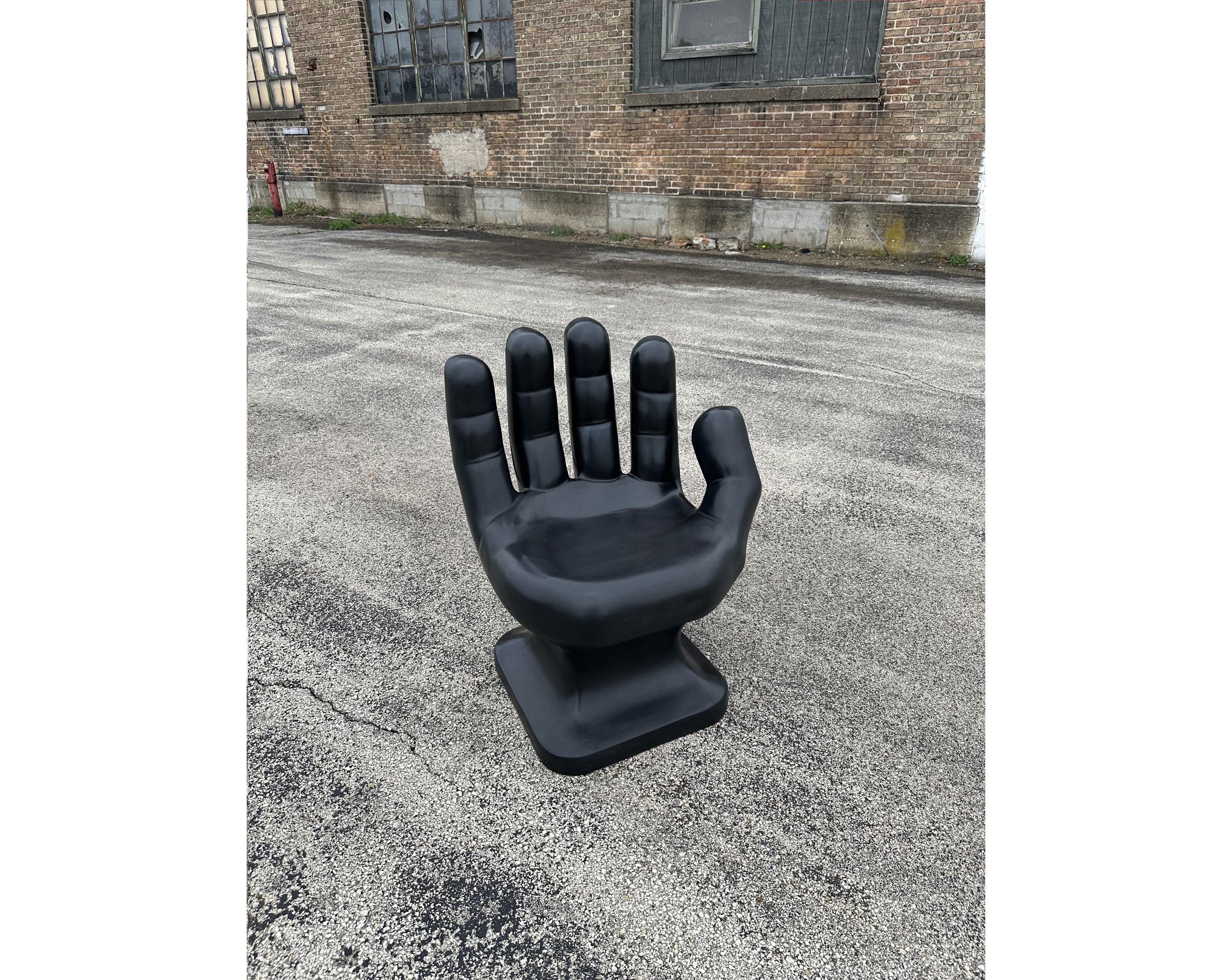 Black RIGHT Hand Shaped Chair 32