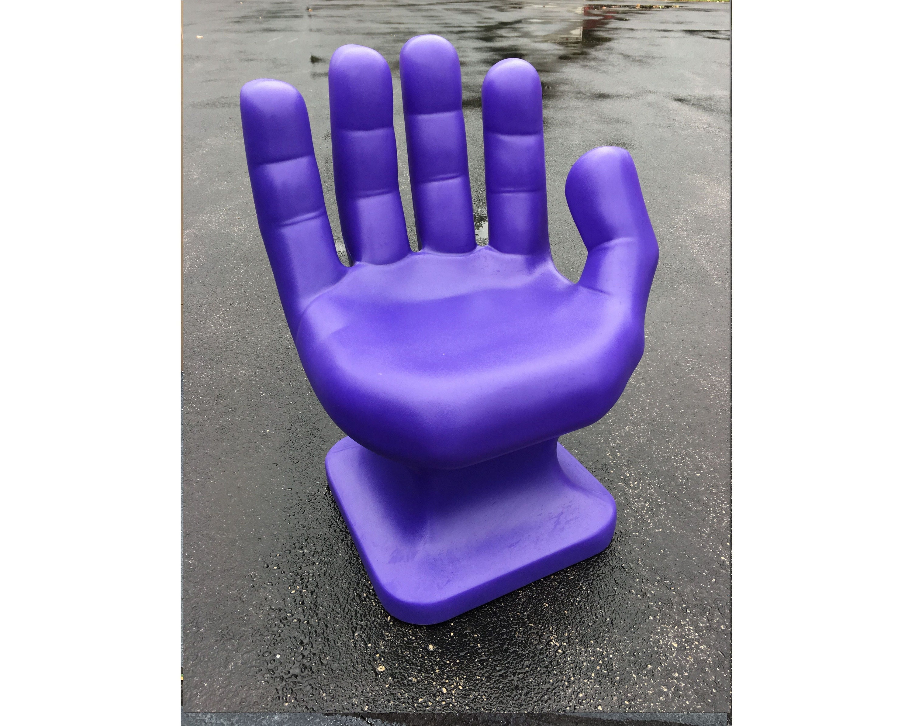 Hand Chair 