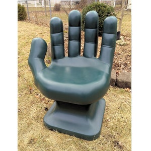 What Is A Hand Chair And Why Are They Popular?