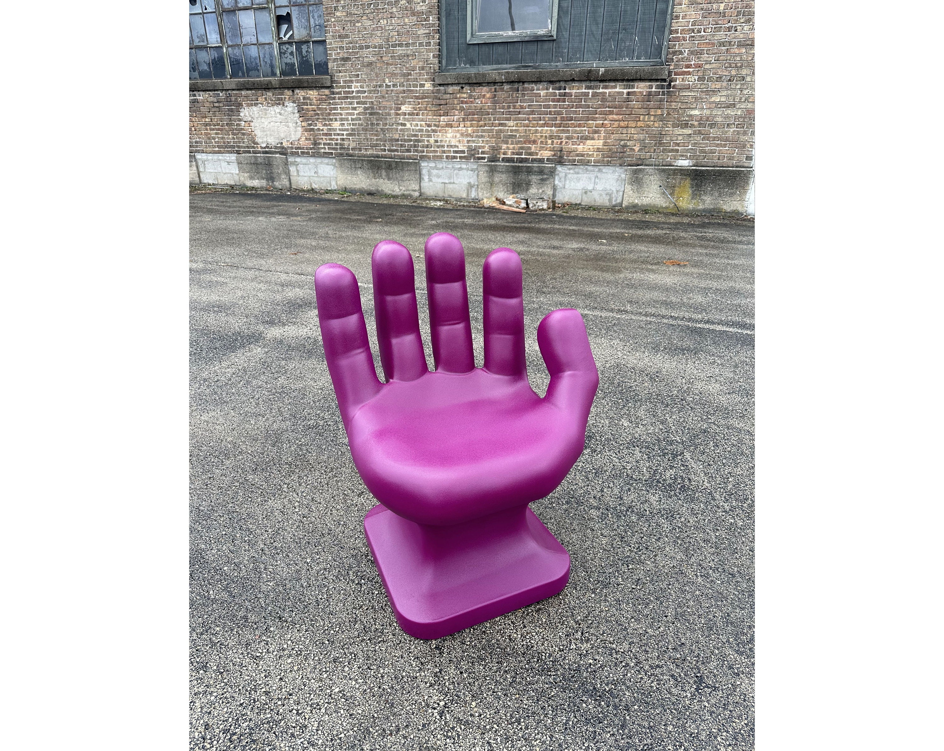 Hand chair pink discount