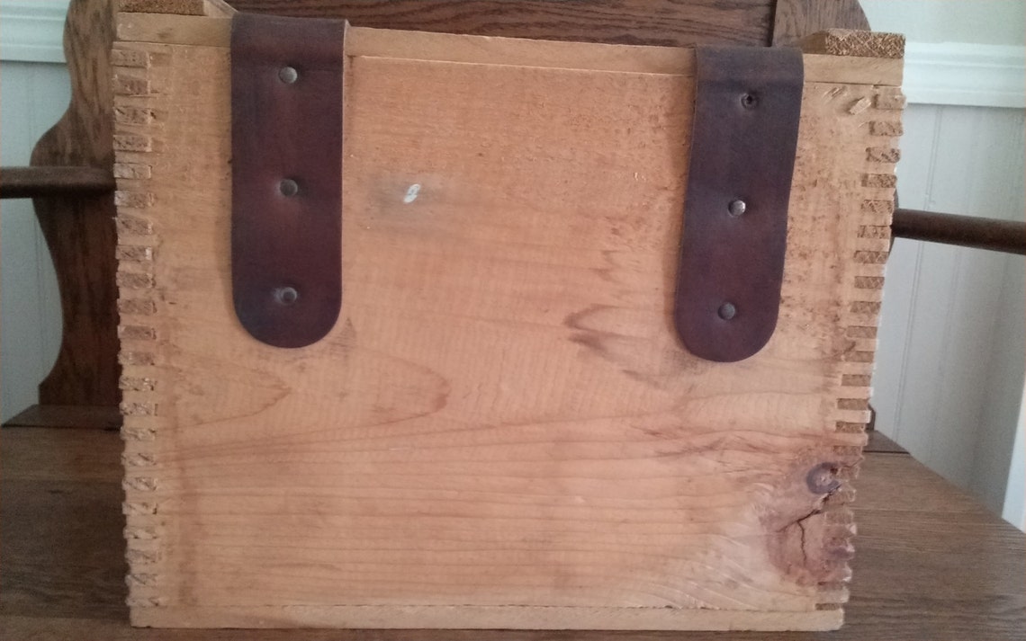 Vintage Yukon Jack wood box 100 proof Etsy