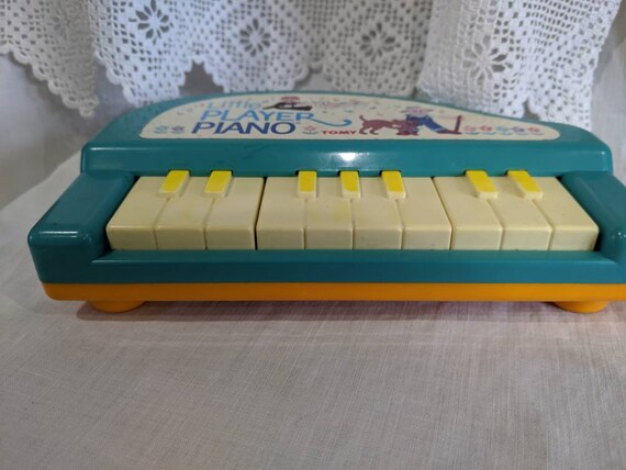 tomy musical toy
