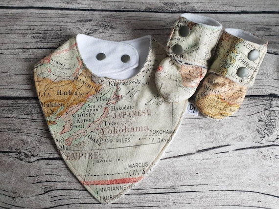 Hello world map themed bib and bootie 