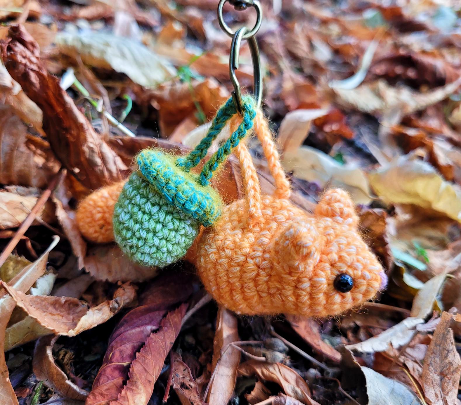 Porte-clés Gland Fait Main – Crochet Décoratif Pour Sac Ou Clés, Création Artisanale Unique