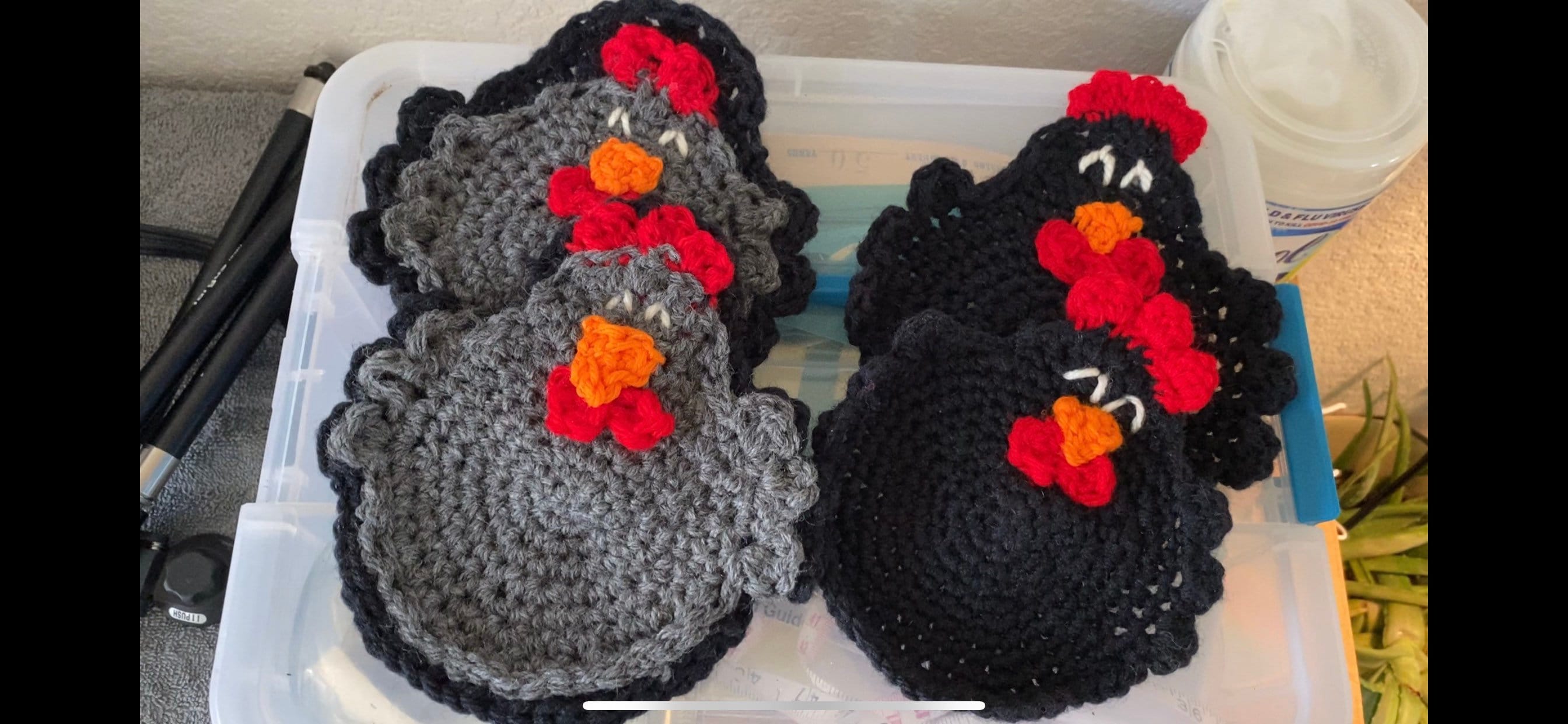 Chicken-Themed Crochet Potholder Pattern