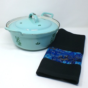 Kitchen Towels - Kitchen Decor - Hostess Gift - Dish Towels - Housewarming Gift - Hand Towel - Blue Cat Faces Tea Towel