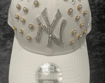 NWT Completely Bedazzled Bling White Baseball Cap Top Headwear Fashion Bling Rhinestone Studded Cotton  main image 2