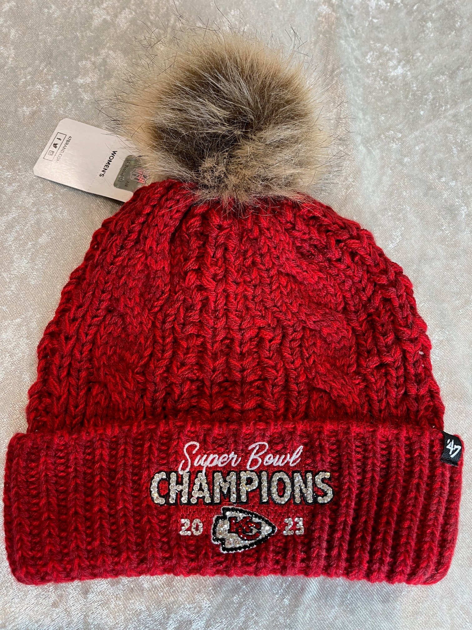 KANSAS CITY CHIEFS Red Bling Beanie Super Bowl Champions  display picture 3