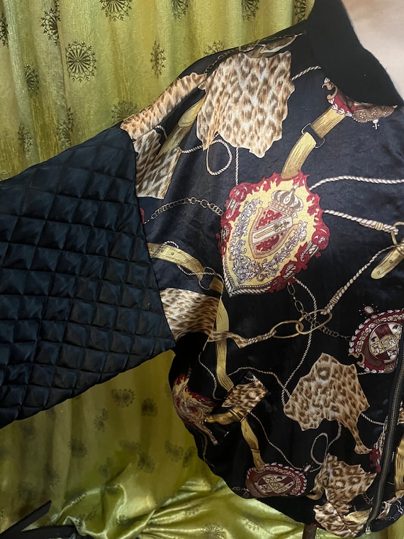 Patterned quilted bomber jacket great condition - image 2