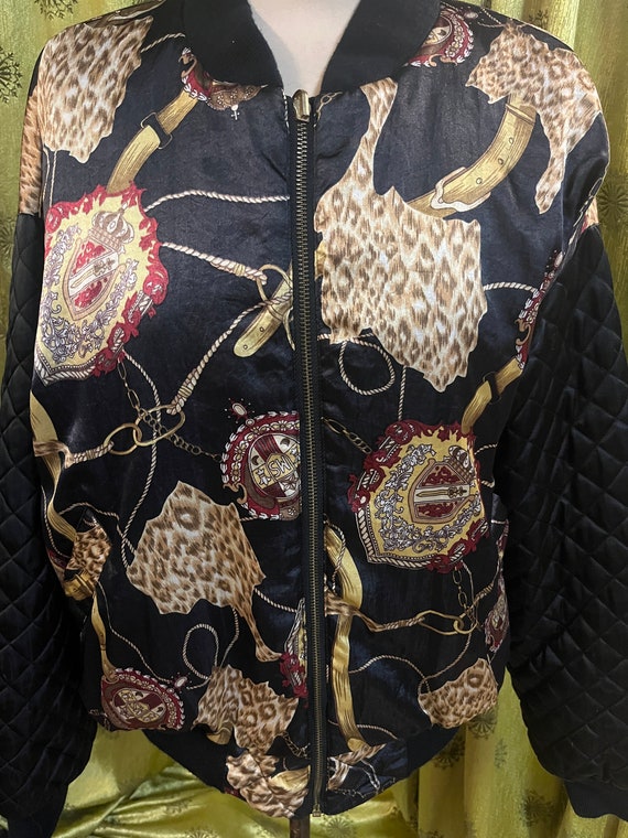 Patterned quilted bomber jacket great condition - image 3