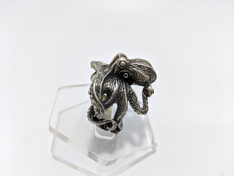 Silver Octopus ring Ocean ring Beach Jewelry Marine Jewelry Minimalist Octopus Summer Jewelry