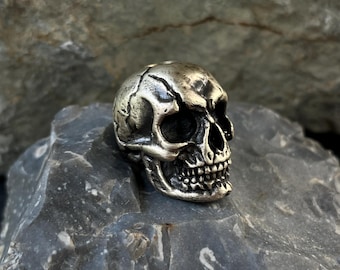 Human Skull Lanyard Bead, Bronze Skull Bead for Knives, Custom Paracord Bracelet Charm, Realistic Anatomical Skull EDC Keychain