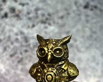 Steampunk Owl Brass Bead • Mechanical Owl Lanyard Charm • Antique Finish Paracord Bead for EDC • 23x20mm Wise Owl Bust