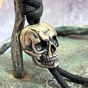 Edgy Skull Brass Beads for Stylish Keychain Lanyard - Handmade Paracord Accessories