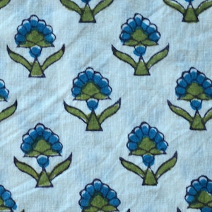 Beau petit motif imprimé chemise coton Tissu, Tissu imprimé bloc, Inde Tissu, tissu par yard, tissu d’empreinte de main, tissu imprimé floral