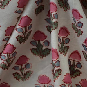 Stampa a blocchi di cotone con motivo blu e verde, tessuto indiano 100% puro cotone, splendido tessuto indiano curato a mano e tagliato su misura, abito da donna