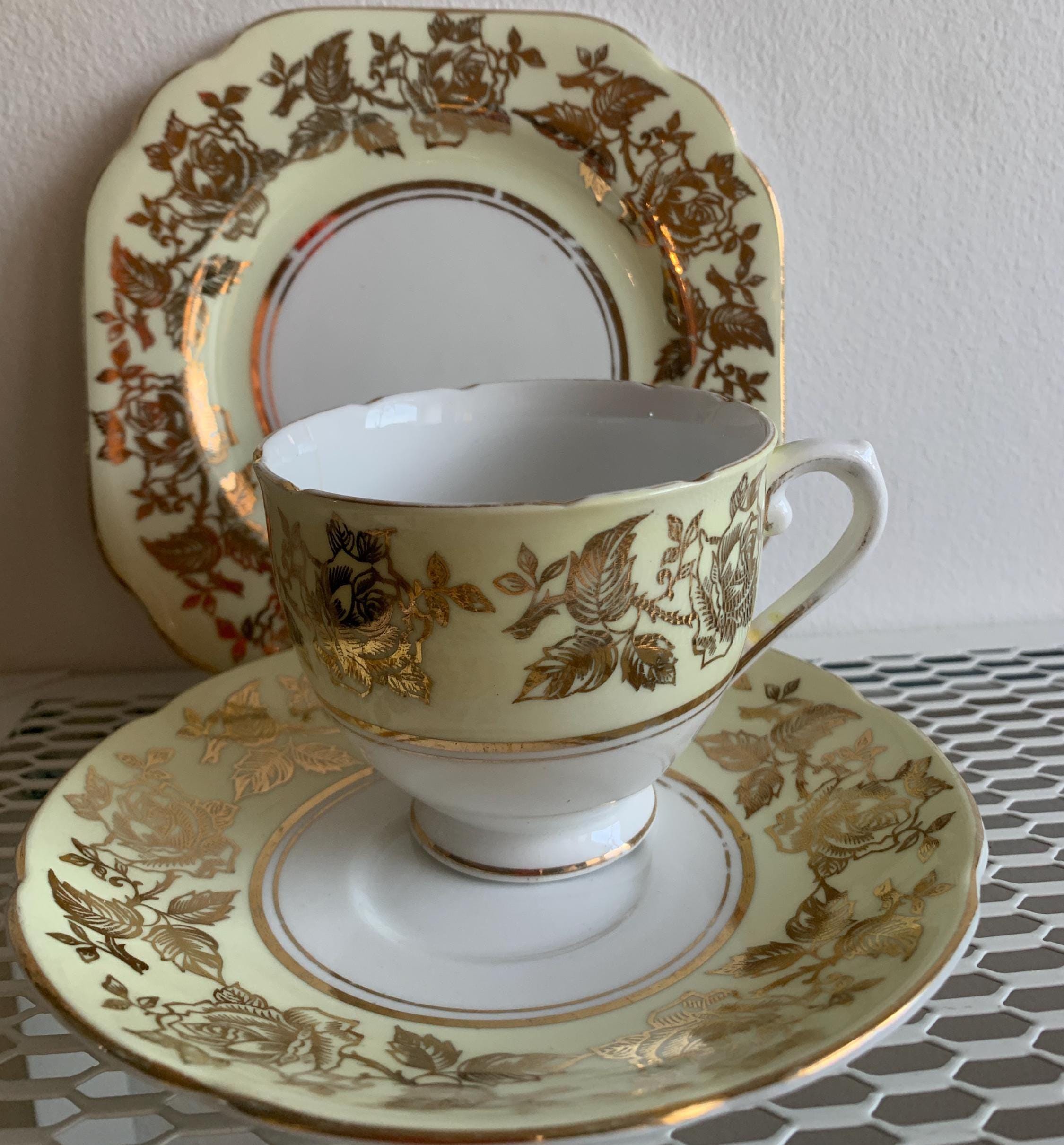 Saucer Stanley Fine Bone China 1875 Stanley Fine Bone China Tea