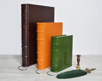 Handgefertigtes italienisches Lederbuch, Gästebuch, Leder Skizzenbuch, Hardcover Journal, 600 Schreibseiten, leere Seiten, Grimoire, Zauberbuch