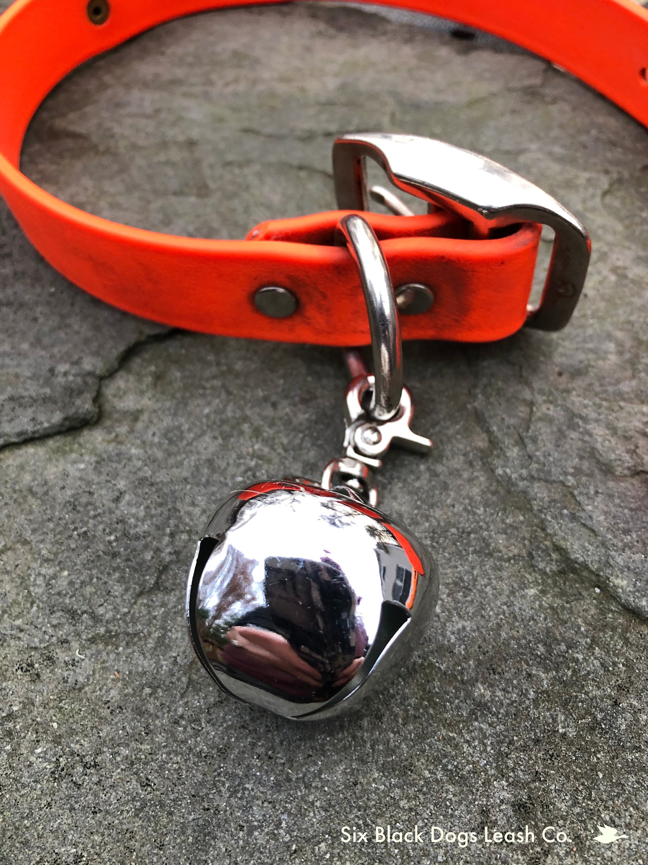 Dog Bell Sleigh Bell Hiking/Wandering/Walking/Senior/Small/Medium/Large Dog