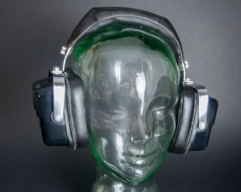 Retro 70s Transistor , 70s Radio Headphones, Retro 70s Hip