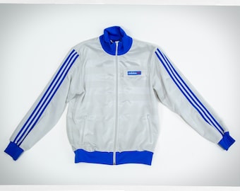 Retro Style Track Jacket, Vintage Fashion, Vintage Track Jacket, Street Style, 90s Style Adidas, White ADIDAS Track Jacket, Y2K Fashion Retro Style Track Jacket, Vintage Fashion, Vintage Track Jacket, Street Style, 90s Style Adidas, White ADIDAS Track Jacket, Y2K Fashion