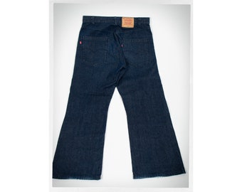 Retro LEVI'S Jeans, 557 Red Tab Jeans, Levis Baggy Jeans, Levi's Distressed Denim, Rockabilly Fashion, Levi's Boot Cut, Boho Fashion, Y2K
