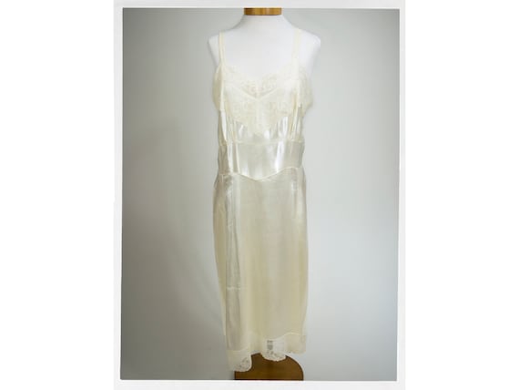 Vintage 50s Lingerie, Vintage 60s Slip, Retro Ling
