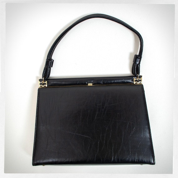J.jill Kiss Clasp Handbag — 60s-70s Faux Leather, Gold Hardware - Etsy