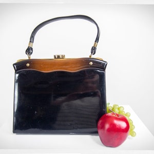 Retro 60s Purse, Vintage Handbag, 60s Black Vinyl Purse, Vintage Fashion, Rockabilly Fashion, MOD Fashion, Jackie O Fashion, Statement Purse