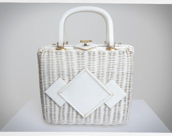 Bolso de mimbre vintage de los años 60, estilo rockabilly, bolso de mano de mimbre de los años 70, bolso de mano de mimbre blanco y lucita, estilo pin-up de los años 60, Tropic Miami, Florida