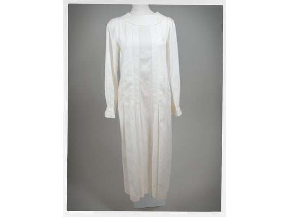 knee length dresses for ladies Laura Linen Dress White main image 0