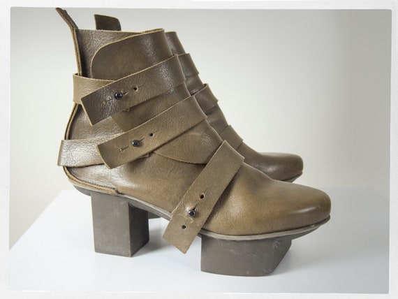 Retro 90s TRIPPEN Bootie, Super Cool Platform Sho