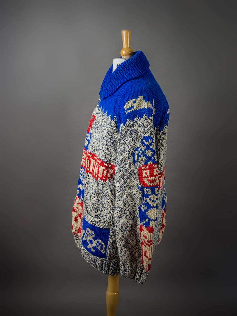 Free Shipping to Canada and U.S.A Vintage 1960s Hand Crafted Cowichan Sweater Vintage 1960s Mary Maxim Totem Pole Sweater