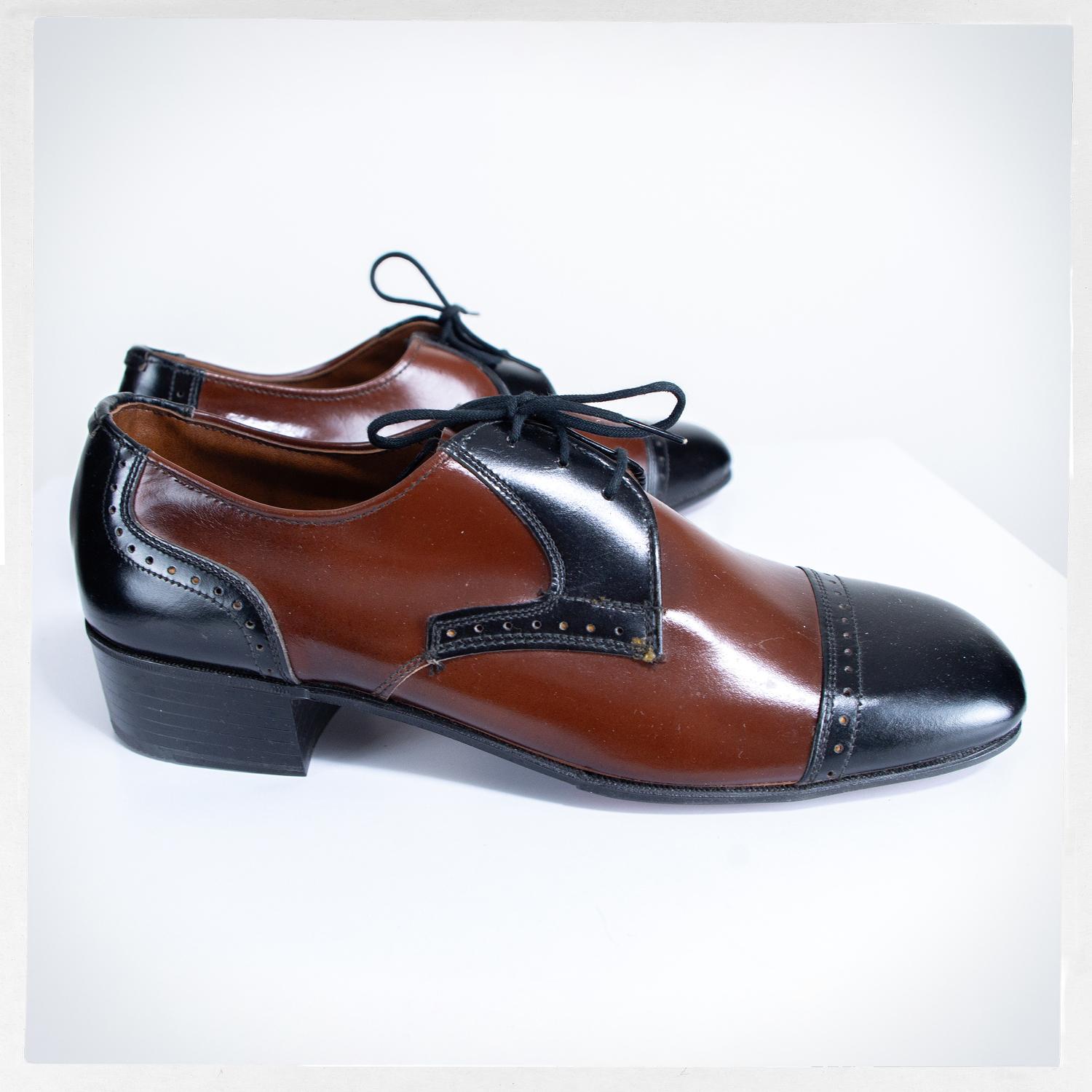 OLD STOCK Square Toe Shoes, 60s Leather Mens Shoes, Vintage 70s