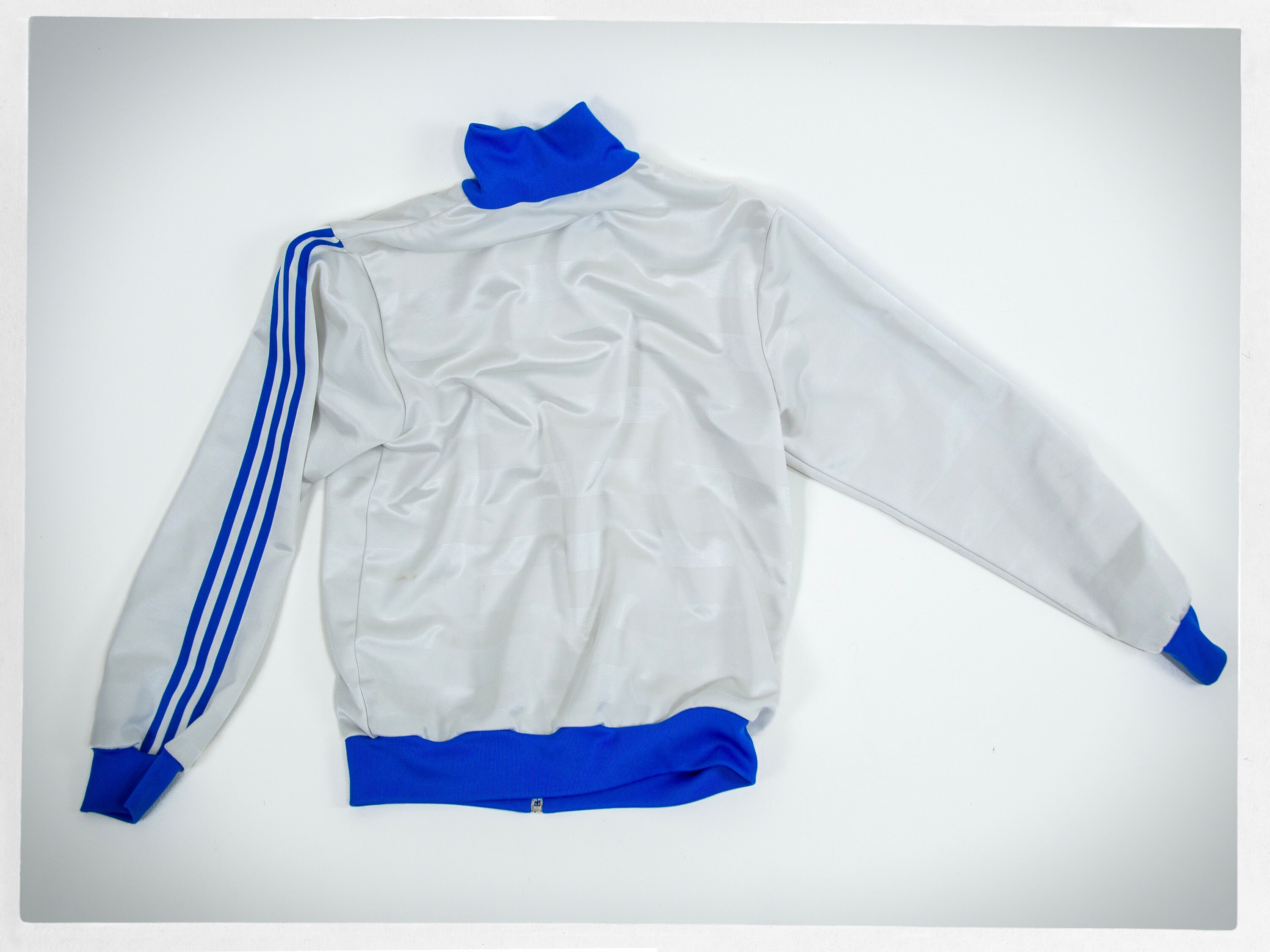 Retro Style Track Jacket, Vintage Fashion, Vintage Track Jacket, Street Style, 90s Style Adidas, White ADIDAS Track Jacket, Y2K Fashion - Etsy Retro Style Track Jacket, Vintage Fashion, Vintage Track Jacket, Street Style, 90s Style Adidas, White ADIDAS Track Jacket, Y2K Fashion - Etsy