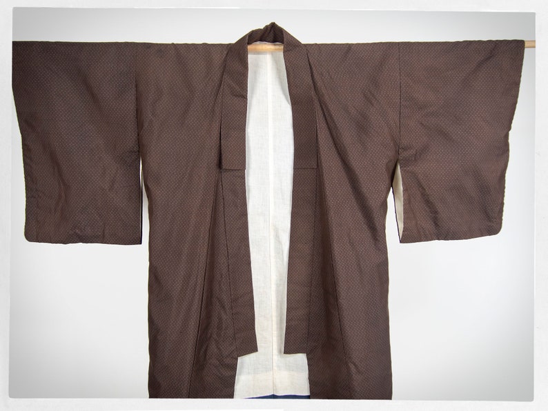 Vintage 80s Kimono, Silk Brown Kimono, Hand Stitched Kimono, Handmade Silk Kimono, Vintage Fashion, Japanese Wallhanging, Japanese Robe image 3