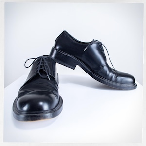 Preloved GUCCI Shoes, Lace Up Gucci Shoes, Designer Shoes, Made in Italy, Vintage Mens Shoes, Minimalist Shoes, Black Leather Shoes, Y2K