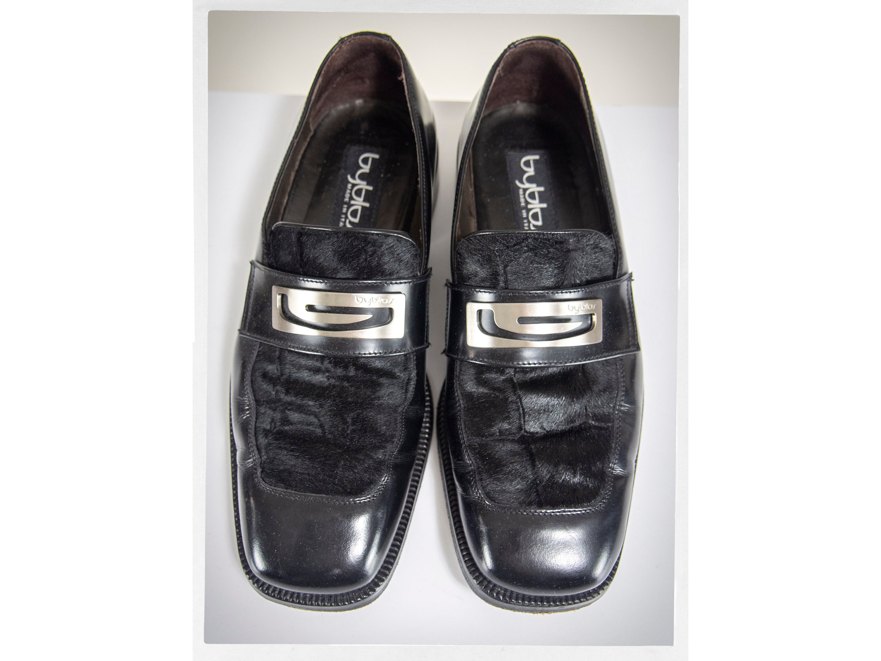 Popular mens shoes sales in the 90s