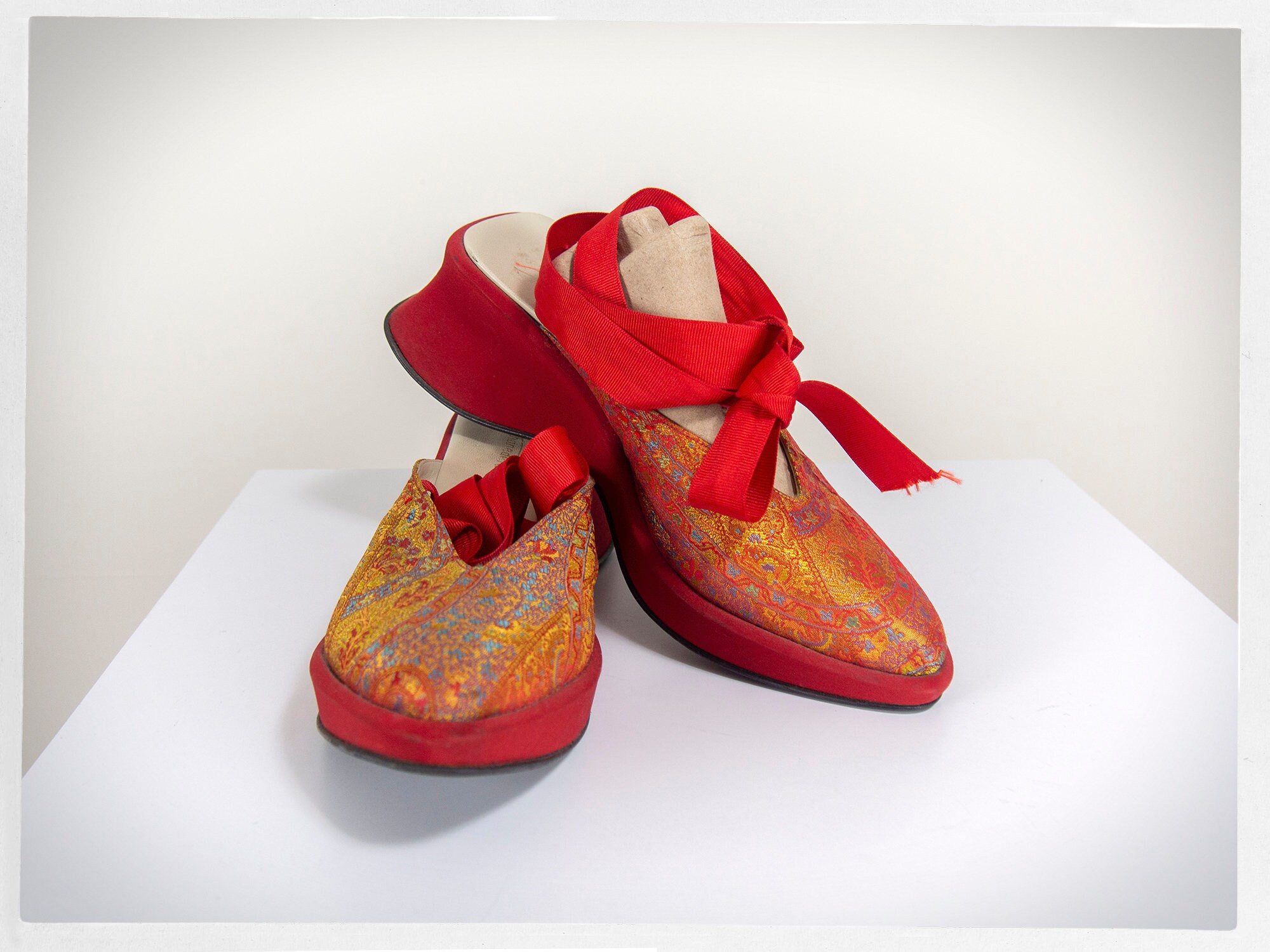 Vintage 90s Shoes 90s BROCADE Mules Exotic Brocade Shoes 
