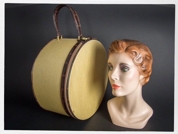 Vintage 50s Hat Box, Vintage Travel Hat Box, Vinta