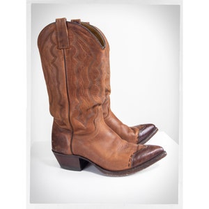 Places that will buy used sales cowboy boots near me