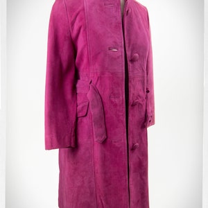 From Oshawa66Vintage.com online consignment store and luxury resale vintage clothing for men and ladies. Vintage 60s-70s mod style dark hot pink kid suede coat with a low profile mandarin collar.