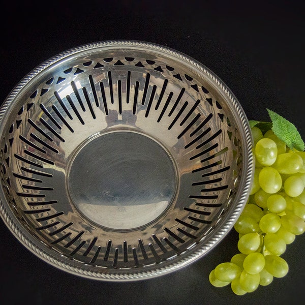 Vintage 60s Alessi, Mid Century Bowl, 70s Alessi Bowl, Art Deco Bowl, Vintage Fruit Bowl Alessi, Mid Century Decor, Italian Modern Decor