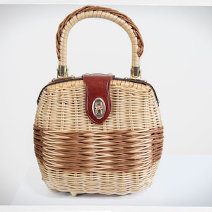 Vintage 60s Wicker Purse, Top Handle Purse, 60s Wicker Purse, 70s Asian Handbag, Rockabilly Fashion, Vintage Purse, Vintage Fashion, Pin Up