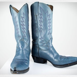 Retro 90s Cowboy Boots, Light Blue Western Boots, Vintage Western Wear, Vintage Fashion, Rockabilly Fashion, LA GRAN BOTA Boots, Cuban Heel