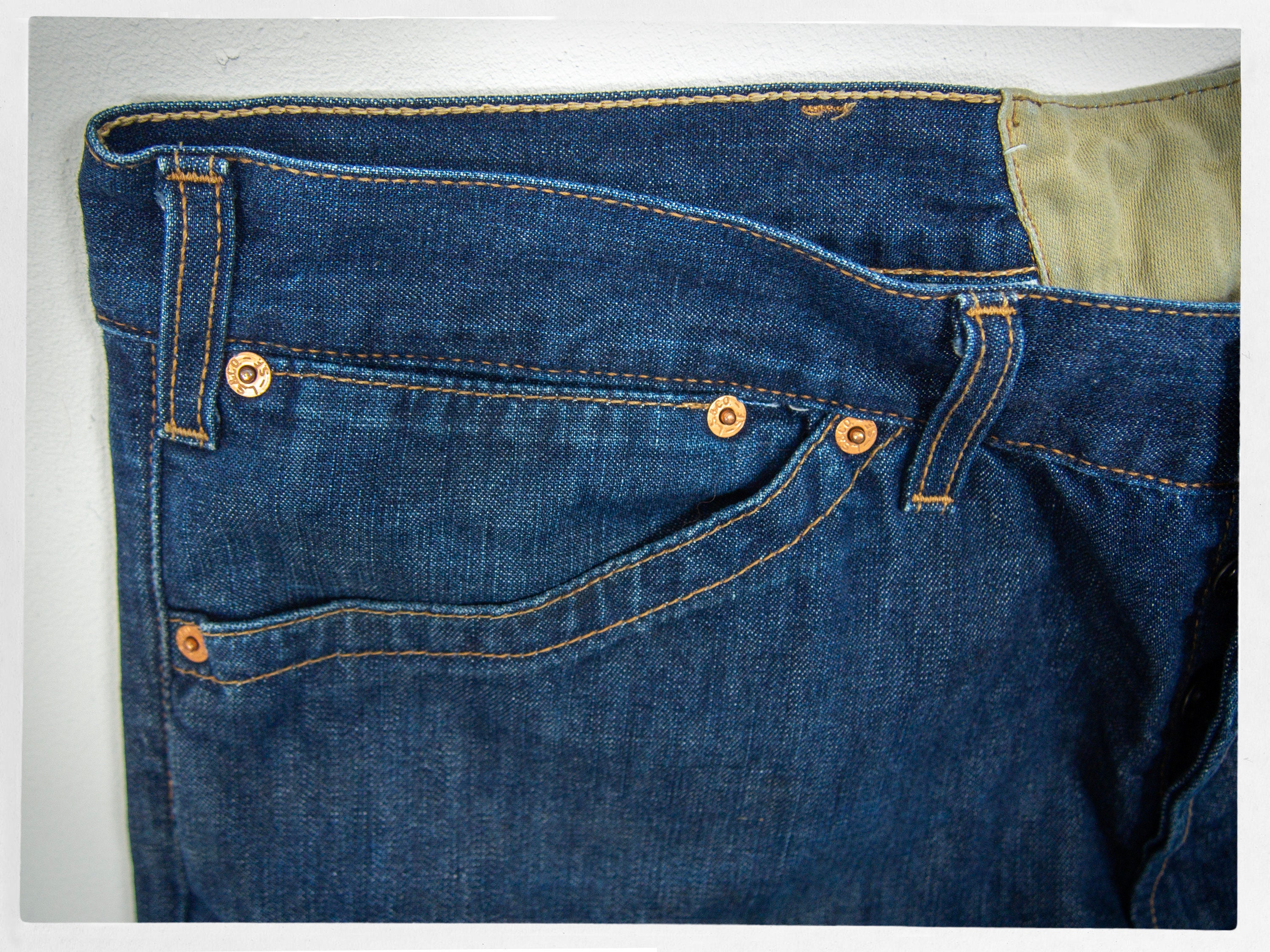 Vintage LEVI'S®︎ CLIP Sterling s-l400.jpg