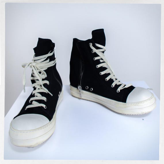 Rick Owens, Preloved Rick Owens DRKSHDW High Top Sneakers, Black Canvas, EU 41